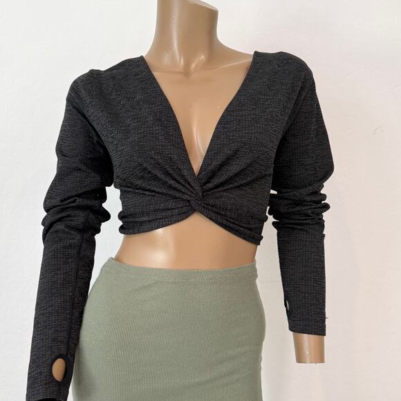 JoyLab XL cropped twist front textured active top TLS1 2244 - Picture 10 of 13